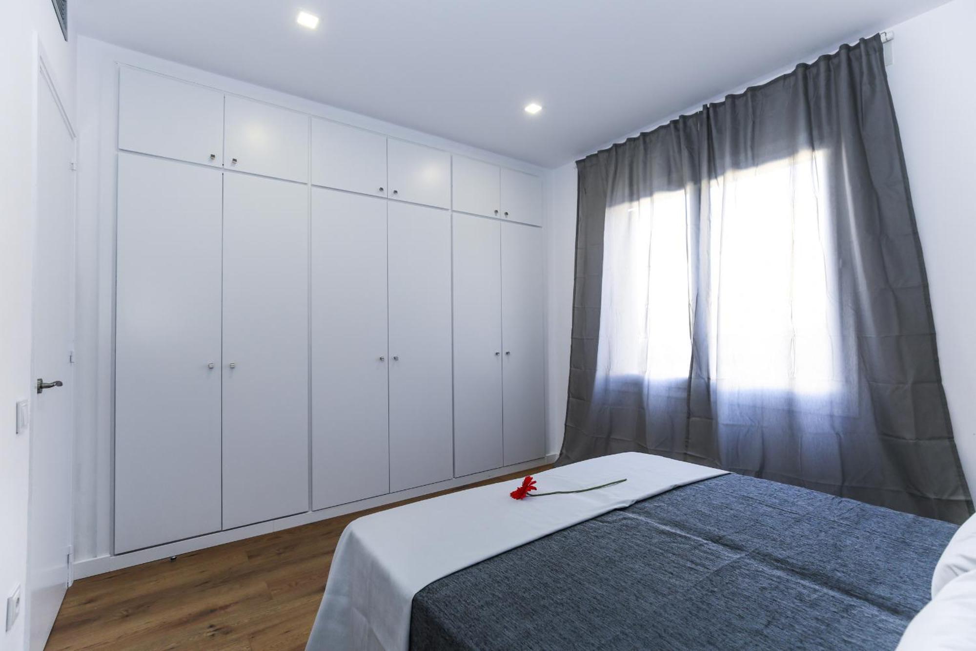 New Queens 1B Planetcostadorada Salou Bagian luar foto