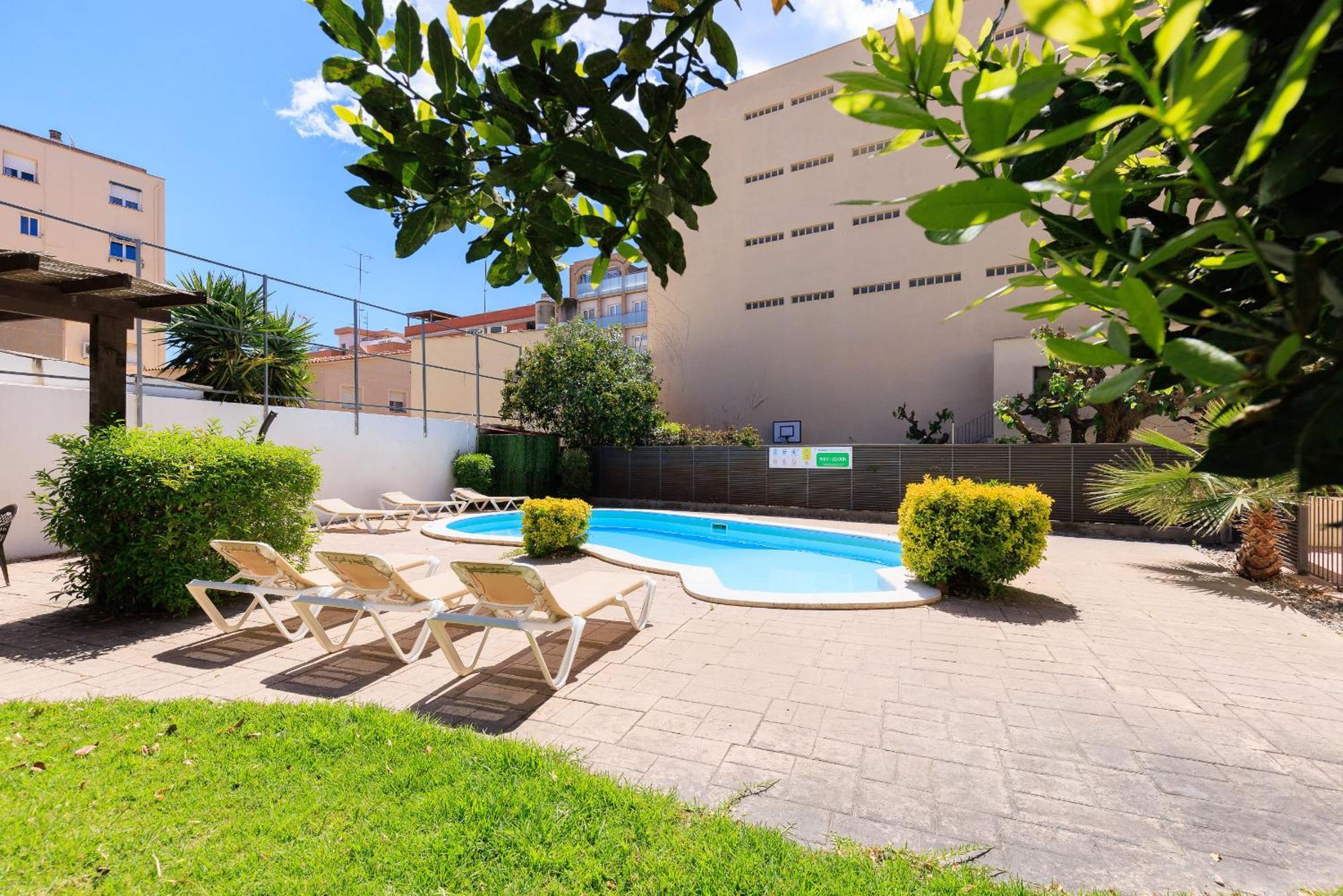 New Queens 1B Planetcostadorada Salou Bagian luar foto